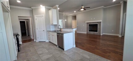 995 Jameson St in Springdale, AR - Building Photo - Building Photo