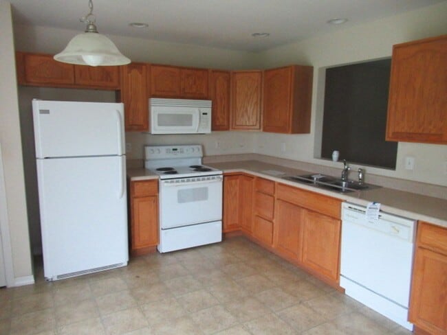 3341 Stoneway Ct in Champaign, IL - Building Photo - Building Photo