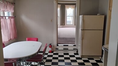 26 E Mechanic St in Shelbyville, IN - Building Photo - Building Photo