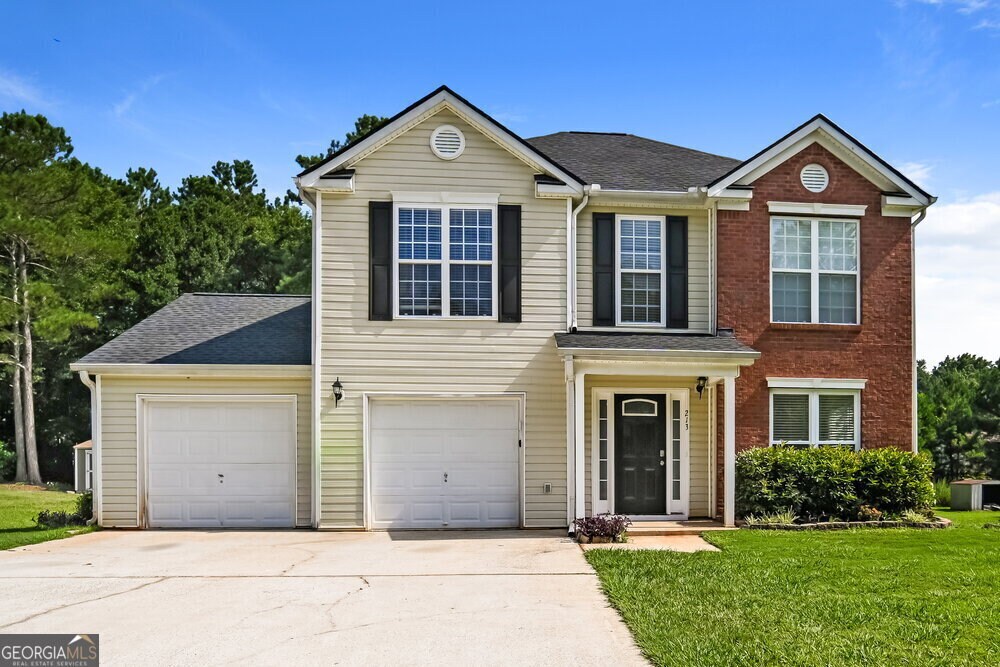 213 Tyler Trace in Griffin, GA - Building Photo