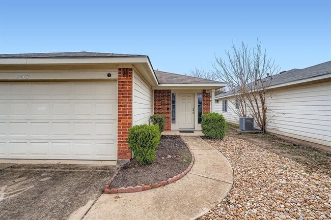 8405 Shallot Way in Austin, TX - Building Photo - Building Photo