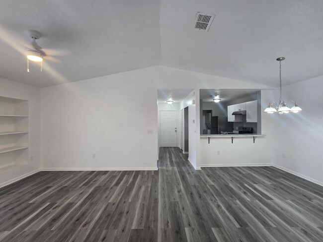 5232 Via Hacienda Cir in Orlando, FL - Building Photo - Building Photo