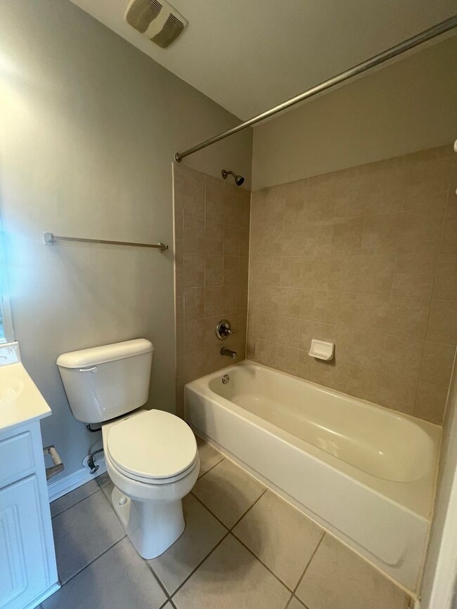 property at 3914 Cherokee Woods Way