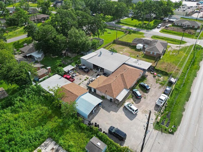 13010 Cypress North Houston Rd
