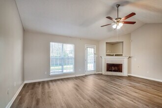 2829 Russum Dr in Southaven, MS - Building Photo - Building Photo