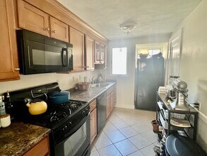 17 Washington Pl in Malden, MA - Building Photo - Building Photo