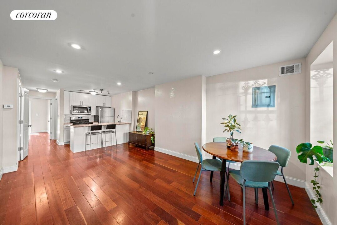 476A Jefferson Ave in Brooklyn, NY - Building Photo