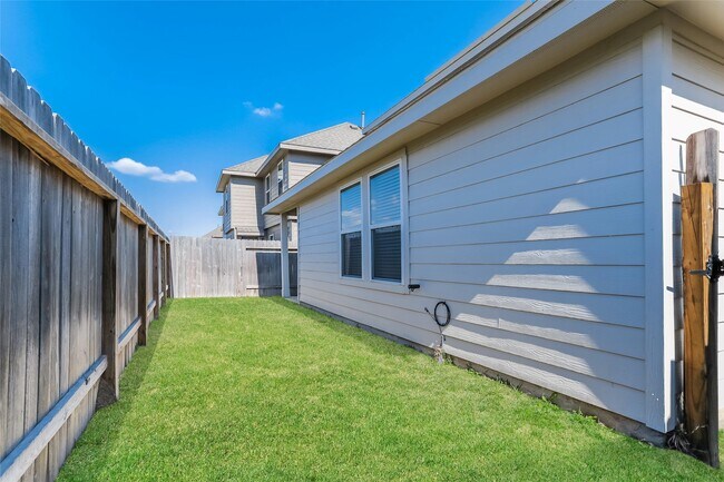 5311 Tobins Gully Dr in Katy, TX - Building Photo - Building Photo