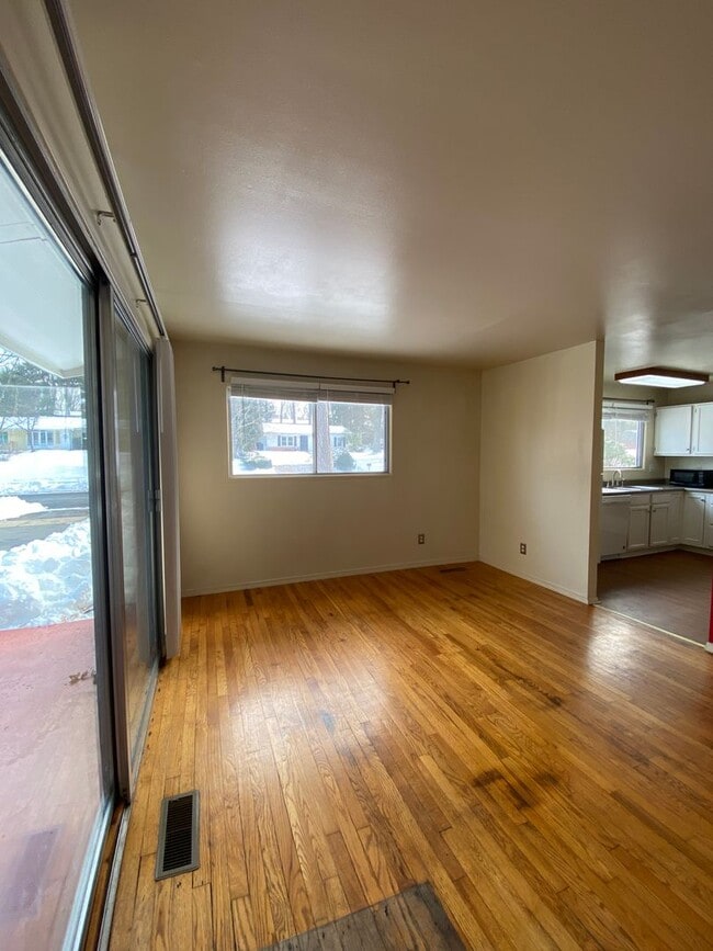 1931 Fairwood Ln in State College, PA - Building Photo - Building Photo