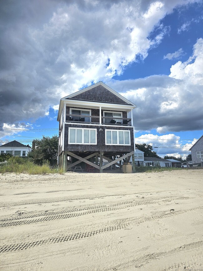 property at 14 Shore Rd