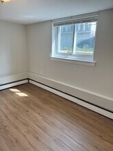 63 Selkirk Rd, Unit 1 in Boston, MA - Building Photo - Building Photo