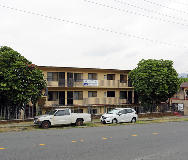 1882-1888 Lusitana St in Honolulu, HI - Foto de edificio - Building Photo