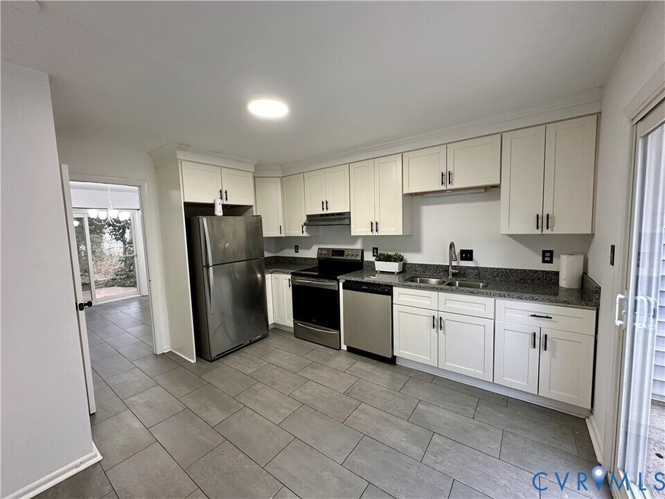 70 Summer E in Williamsburg, VA - Building Photo