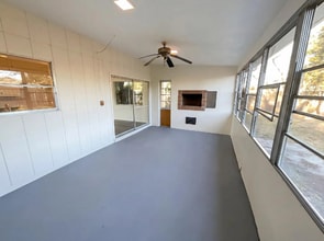 891 SE Calmoso Dr in Port St. Lucie, FL - Building Photo - Building Photo