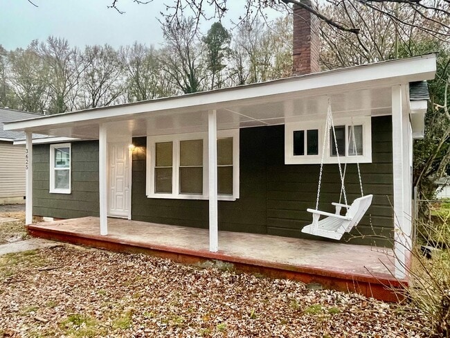 property at 3625 Simmons St