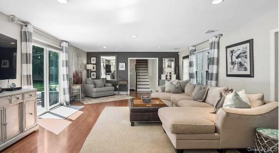 2803 N Wading River Rd in Wading River, NY - Building Photo - Building Photo