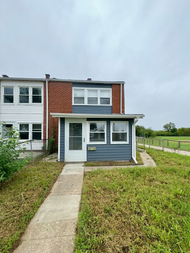 property at 2113 Larkhall Rd