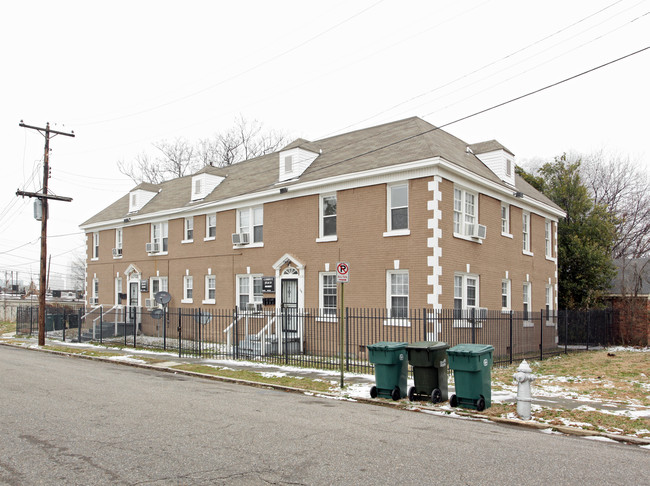 364 Cossitt Pl in Memphis, TN - Building Photo - Building Photo