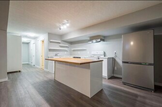 9840 79 St NW in Edmonton, AB - Building Photo - Building Photo