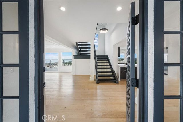 303 E Avenida Cordoba in San Clemente, CA - Building Photo - Building Photo