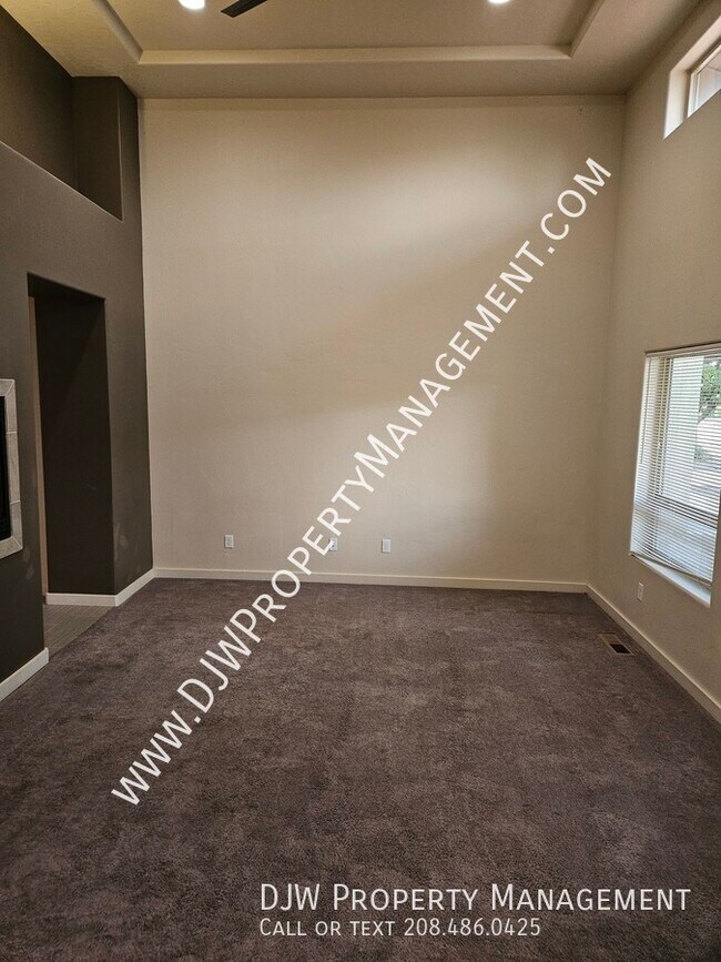 2964 N LeBlanc Way in Meridian, ID - Building Photo - Building Photo