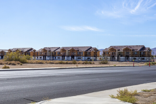 Mojave View in Ridgecrest, CA - Building Photo - Building Photo