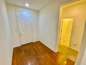 7216 Tavira Ct in Elk Grove, CA - Building Photo - Building Photo