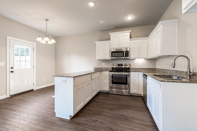 845 Baker St NW in Gravette, AR - Building Photo - Building Photo