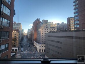Fourth Avenue in New York, NY - Building Photo - Building Photo