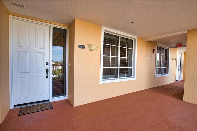 157 Tampa Ave E in Venice, FL - Building Photo - Building Photo