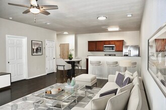 Cresta North Valley in Albuquerque, NM - Building Photo - Building Photo