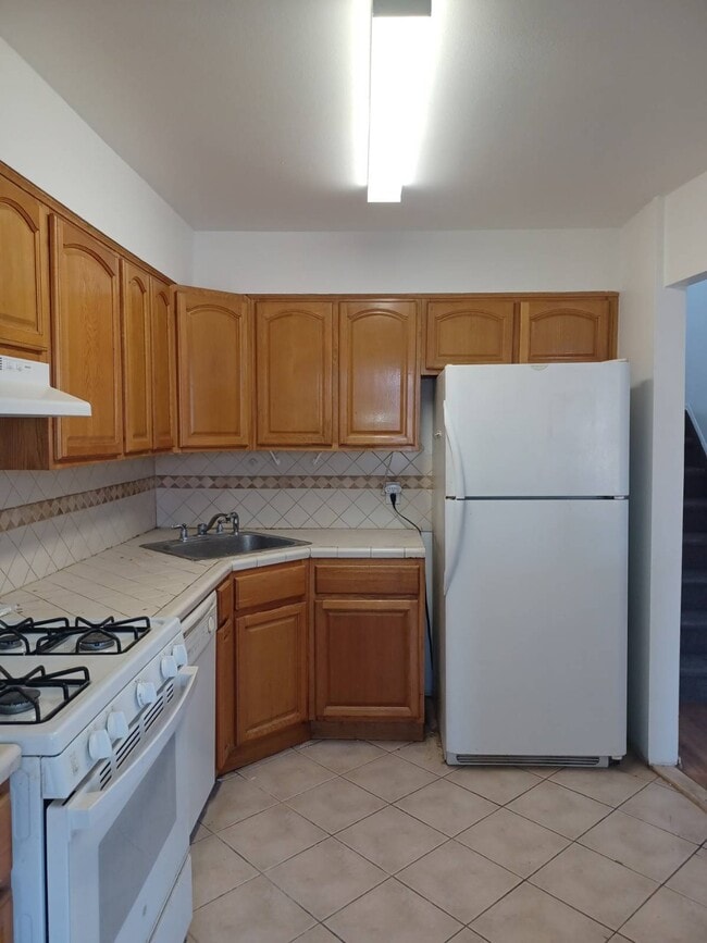 property at 156-06-156-79 79th St