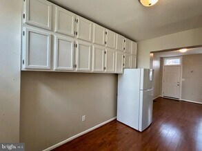 923 McHenry St in Baltimore, MD - Building Photo - Building Photo