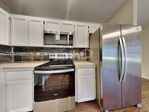 1028 Chelsea Parc Dr in Minneola, FL - Building Photo - Building Photo