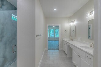 15964 Frst Ml Rd in Willis, TX - Building Photo - Building Photo