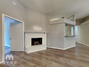 6006 Ashley Spring in San Antonio, TX - Building Photo - Building Photo