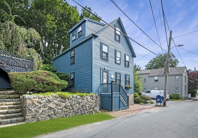 30 Elm St in Marblehead, MA - Building Photo - Building Photo