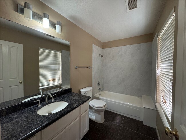 property at 20602 Autumn Terrace Ln