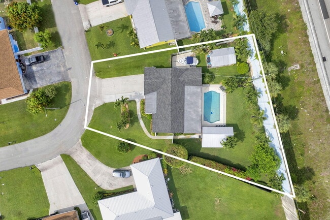 property at 10339 Daphne Ave