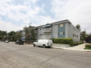 525 S Shelton St in Burbank, CA - Building Photo - Building Photo