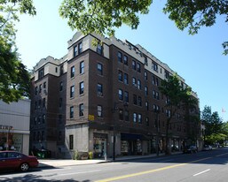 2095-2107 Boston Post Rd in Larchmont, NY - Building Photo