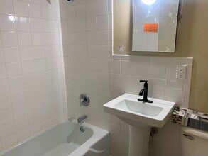 6101 W Vliet St in Wauwatosa, WI - Building Photo - Building Photo