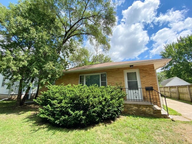144 S Franklin Ave in Ames, IA - Building Photo - Building Photo