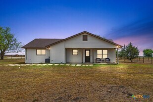 1414 Branch Rd in Seguin, TX - Building Photo