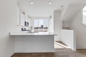 1274 Catalina Ct. in Schaumburg, IL - Building Photo - Building Photo