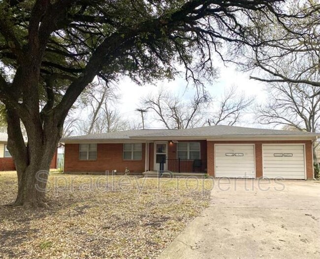 property at 2106 S 47th St