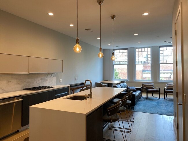 27 N 2nd St in Philadelphia, PA - Building Photo - Building Photo