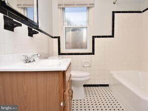 818 Bradhurst Rd in Baltimore, MD - Building Photo - Building Photo