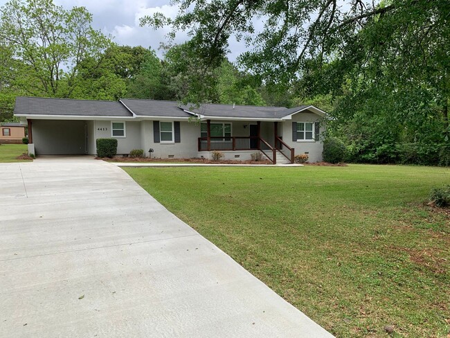 4413 Oak Bowery Rd in Opelika, AL - Building Photo - Building Photo