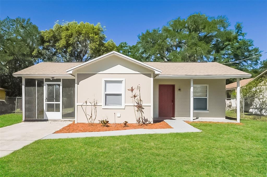 903 S Empire St in Plant City, FL - Building Photo